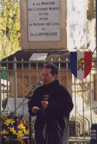 René Merle lors de la commémoration du 9 décembre 2001 - photo Gilbert Suzan