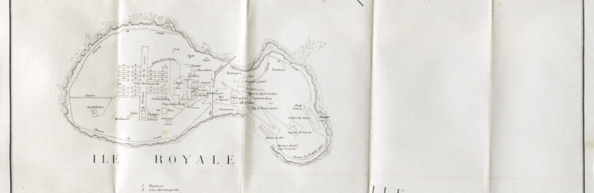 Historical map showing Île Royale and Île du Diable in French Guiana with labeled harbors and structures.